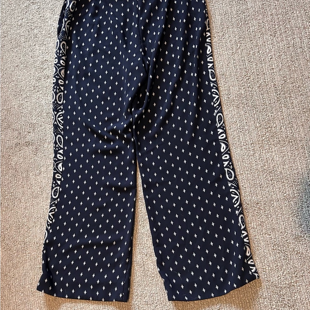 Cabi Wide-Leg Navy Printed Lounge Pants wide size 8 - Picture 8 of 11